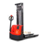 Электрический штабелер 1т высота подъема 2900мм Noblelift ECL 1029