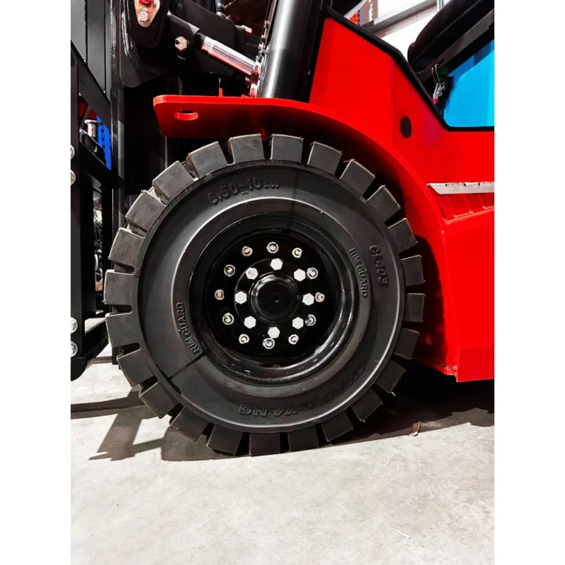 Электрический погрузчик GTM FE4P20Q 300Ah 2т/ 5м 48В/300А*ч Li-Ion (FE4P20Q 300Ah)