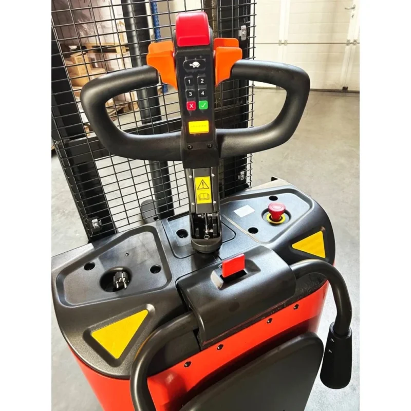 Штабелер электрический GTM PSE15-C 3600 1,5т/3,6м c АКБ 2*12В 106 А*ч (PSE15-C 3600)