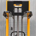 Гидравлический штабелер 2т высота подъема 1500мм Kion KL 2015